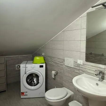 Alofera And Sialuna House Apartment *