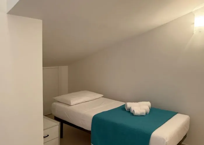 Alofera And Sialuna House شقة